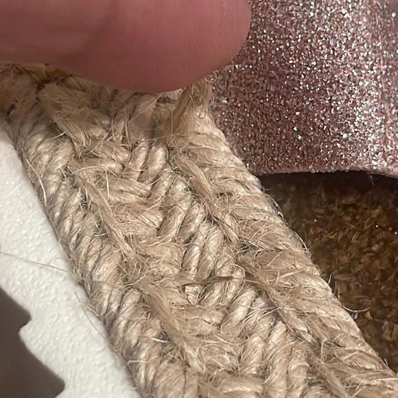 Madden Girl Metallic Rose Gold Espadrilles Sandal Size 7.5 platform - Picture 11 of 16